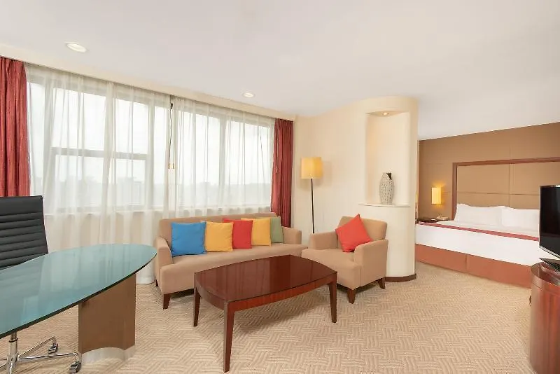 Suzhou Jasmine Hotel Сучжоу
